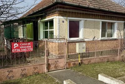 Casă cu 2 camere cu Teren 1000 Mp în Iernut - 14