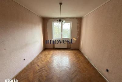 Apartament cu 2 camere semidecomandat în Micro 17 - 1