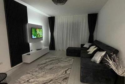 Apartament cu 2 camere, mobilat în Păcii - 2
