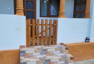 Casă cu 3 camere în Mihăești - 4