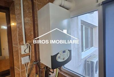 Apartament cu 2 camere decomandat în Sărari - 2