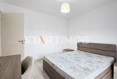 Apartament cu 3 camere decomandat, mobilat în Tractorul - 7