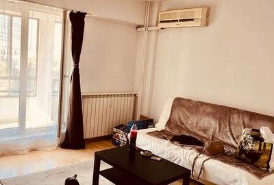 Garsonieră decomandată, mobilată în Calea Călărașilor
