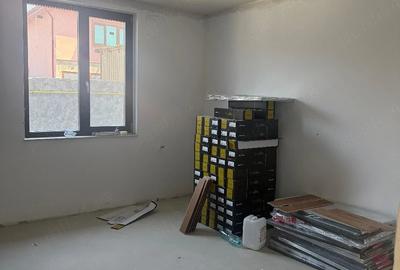 Casă cu Teren 643 Mp în Central - 8
