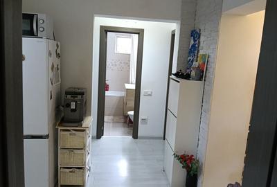 Apartament cu 3 camere decomandat în Exterior Vest - 7