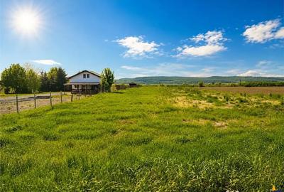 Teren în Dumbrăvioara
