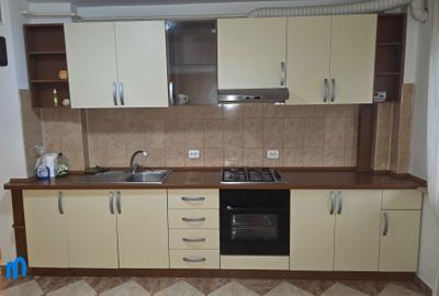 Apartament cu 3 camere decomandat, mobilat în Găvana - 5