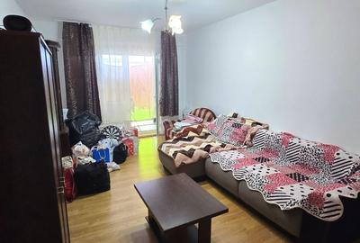Apartament cu 3 camere decomandat în Mircea cel Bătrân