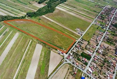Teren de 400 mp, în Central