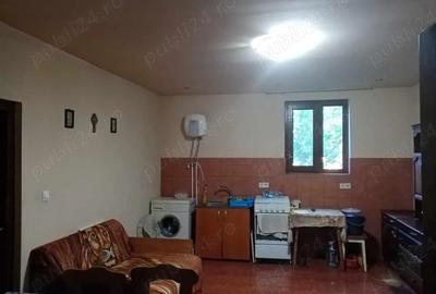 Casă în Vărzari - 3