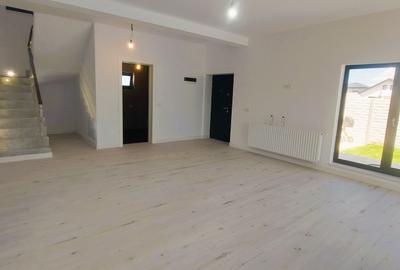 Casă individuală cu 5 camere cu Canalizare în Periferie - 13