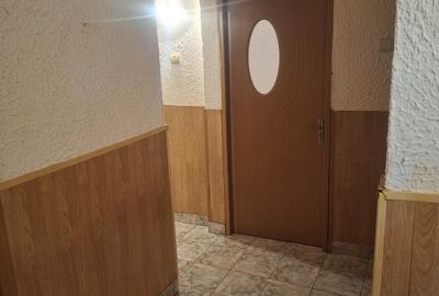 Apartament cu 3 camere decomandat în Prundu - 7