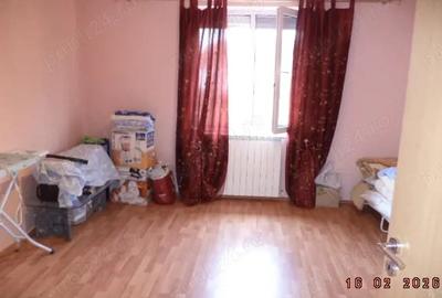 Casă cu Teren 1756 Mp în Vest - 8