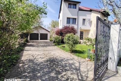 Casă cu 7 camere cu Teren 900 Mp în Corbeanca