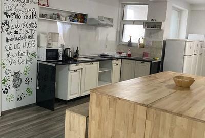 Garsonieră decomandată în Central