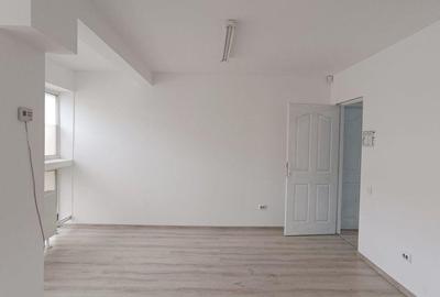Spațiu comercial, de 320 mp, în Est - 9
