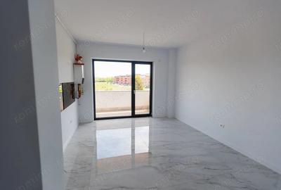 Apartament cu 2 camere decomandat în Torontalului - 2