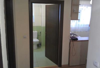 Apartament cu 3 camere decomandat în Florești - 2