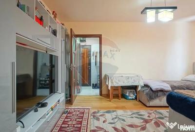 Apartament cu 2 camere decomandat în Electroprecizia