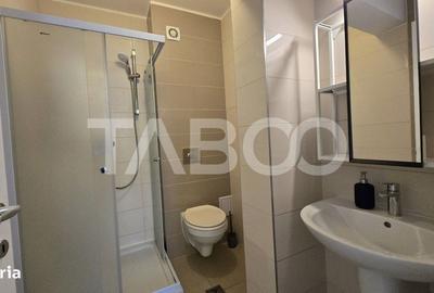 Apartament cu 3 camere semidecomandat în Tractorul - 2