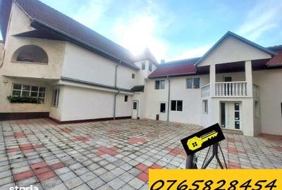 Casă cu Teren 646 Mp în Rogerius