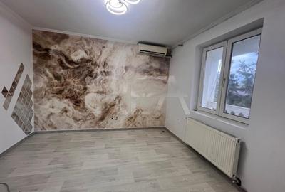 Casă individuală cu 10 camere cu Canalizare în Parcul Carol - 20