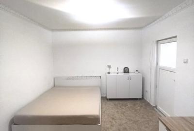 Apartament cu 2 camere semidecomandat în Rahova - 1