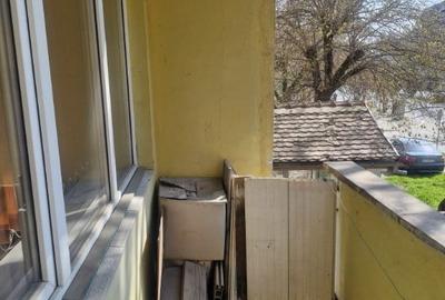 Apartament cu 3 camere decomandat în Obor - 9
