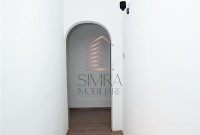 Apartament cu 3 camere în Decebal