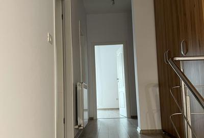 Casă cu 4 camere cu Teren 130 Mp în Central - 5