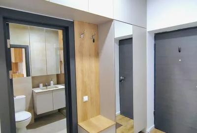 Apartament cu 2 camere semidecomandat în Regie