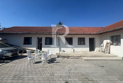 Casă individuală cu 4 camere cu Canalizare în Salca
