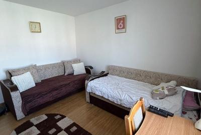 Garsonieră decomandată în Micro 3 - 8