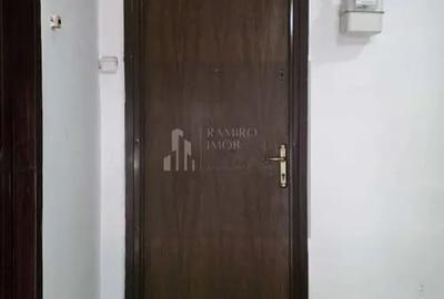 Apartament cu 2 camere decomandat în Titan