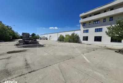 Spațiu comercial, de 2,500 mp, în Militari