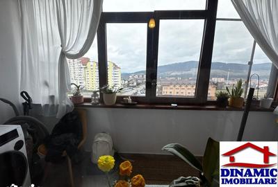 Garsonieră în Vest - 2