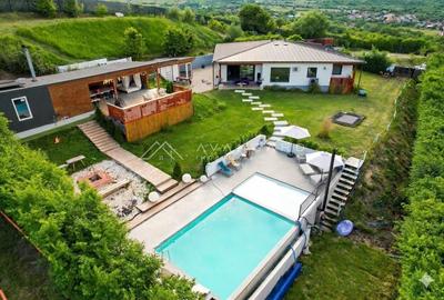 Casă individuală cu 5 camere cu Canalizare în Corușu - 1