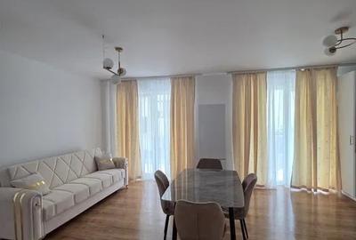Apartament cu 2 camere semidecomandat, mobilat în Florești