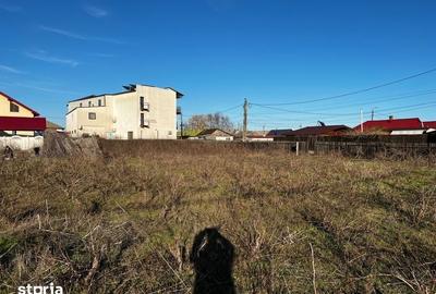 Teren de 1835 mp, în Central - 4