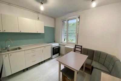 Apartament cu 2 camere decomandat în Drumul Taberei