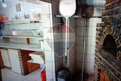 Spațiu comercial, de 54 mp, în Apărătorii Patriei