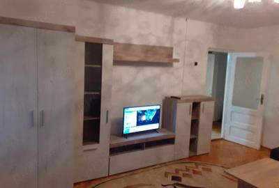 Apartament cu 2 camere decomandat în Iosia