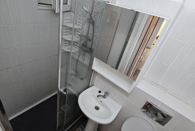 Apartament cu 3 camere semidecomandat în Central - 6