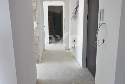 Apartament cu 3 camere decomandat în Suseni - 11