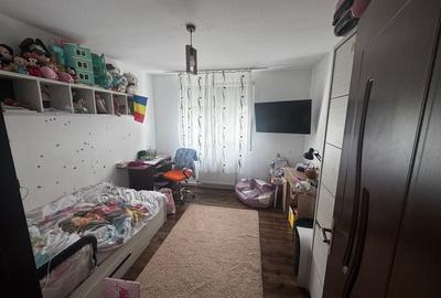 Apartament cu 3 camere decomandat în Carpați 1 - 1