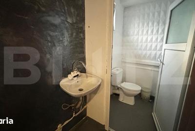 Casă cu 4 camere cu Teren 462 Mp în Craiovița Nouă - 1