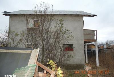Casă cu 3 camere cu Teren 300 Mp în Crevedia - 14