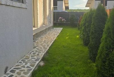 Casă cu 4 camere cu Teren 600 Mp în Bucium - 2