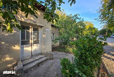 Casă cu 4 camere cu Teren 450 Mp în Sud