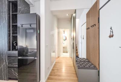Apartament cu 3 camere decomandat, mobilat în 13 Septembrie - 7